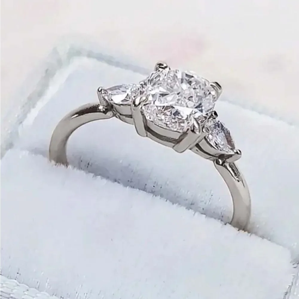 N/A beautiful ring